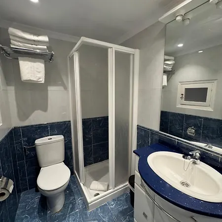 Pimo La Campa Aparthotel Salas (Asturias)